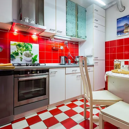 Charming In With Views Apartman *