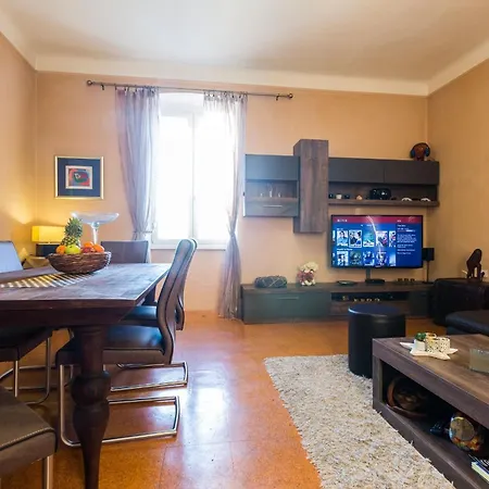 Charming In With Views Apartman Zadar
